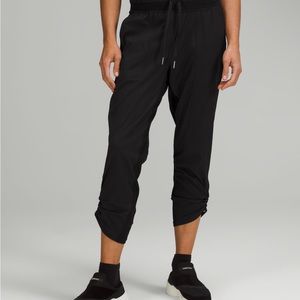 Lululemon Studio Dance Crop Jogger